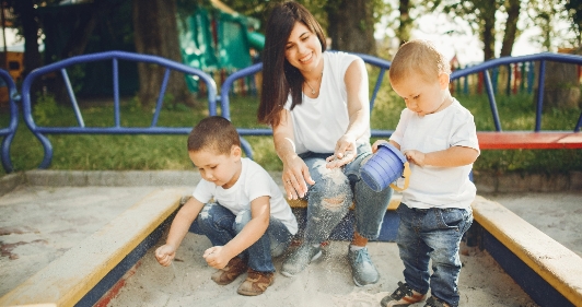 Kid's Play Ground- HOMZ