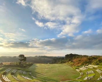 Outdoor Ampetheater - HOMZ